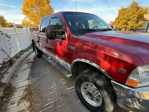 Used 2001 Ford F250 4x4 Crew Cab Super Duty image 2