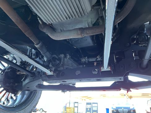 Used 1996 Chevrolet Tahoe 4WD 2-Door image 16