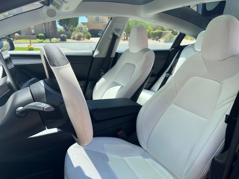 Used 2023 Tesla Model 3 Standard Range RWD image 16