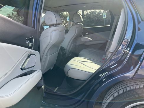 Used 2019 Acura RDX SH-AWD Advance Pkg Sport Utili image 25