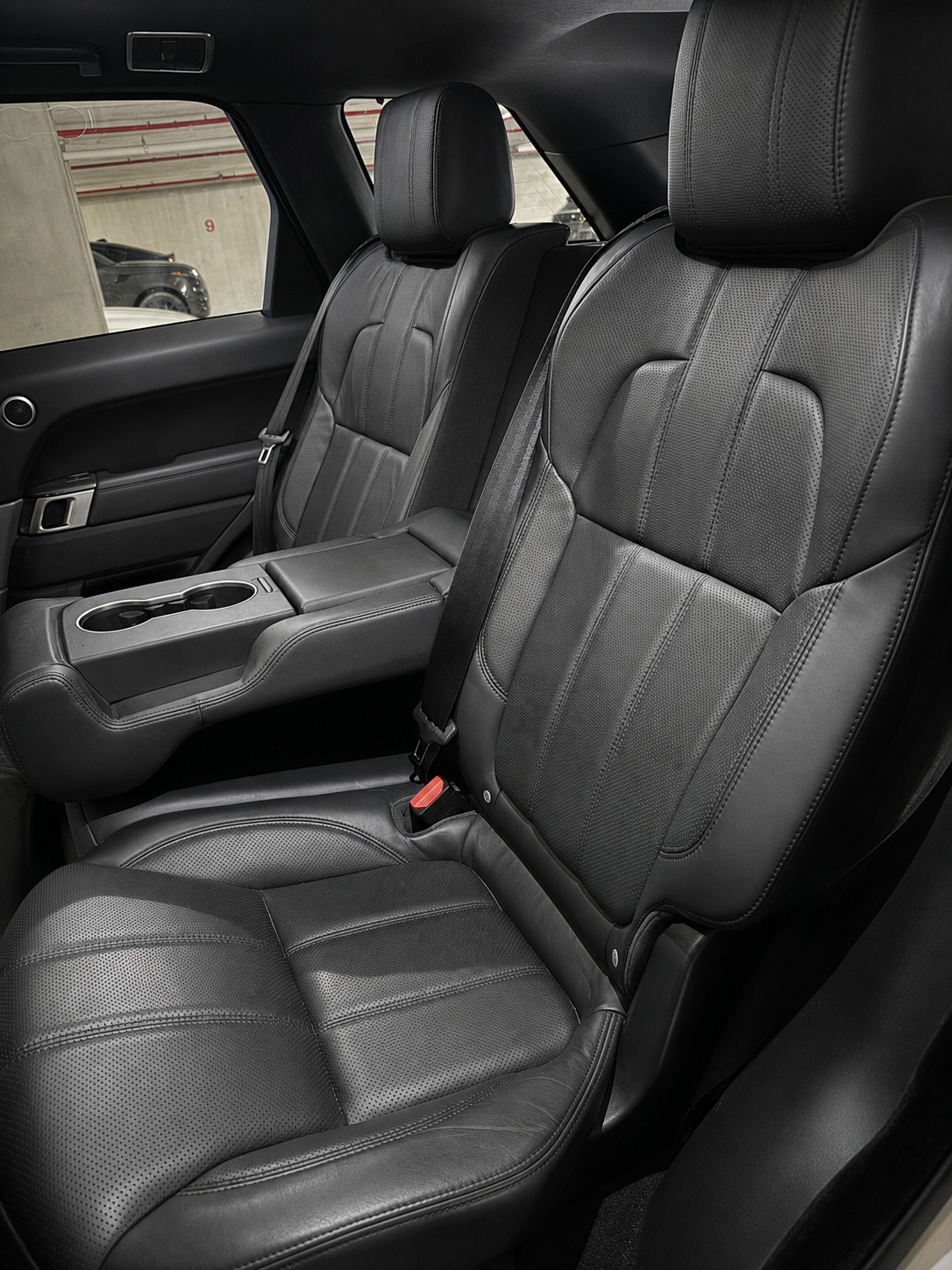 Used 2017 Land Rover Range Rover Sport Supercharged AWD/4WD image 6