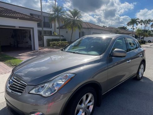 Used 2010 INFINITI EX35 Journey image 8