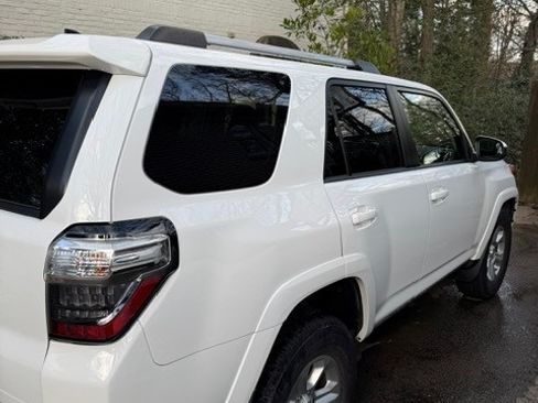 Used 2021 Toyota 4Runner SR5 image 6