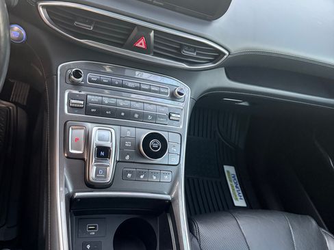 Used 2021 Hyundai Santa Fe Limited image 14