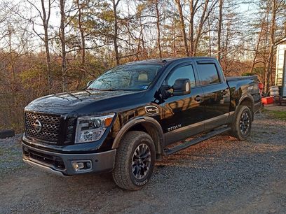 Used 2017 Nissan Titan PRO-4X w/ Pro-4x Convenience Package