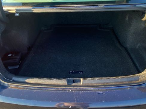 Used 2014 Volkswagen Passat 1.8T SE image 8