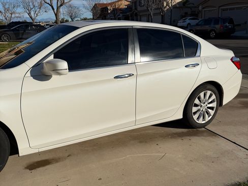 Used 2014 Honda Accord EX image 8