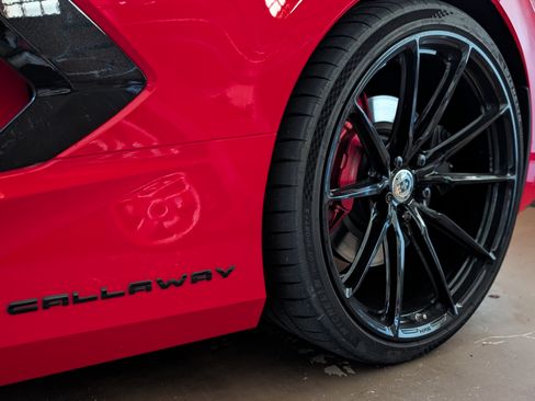 Used 2020 Chevrolet Corvette Stingray Coupe w/ Z51 Performance Package image 10