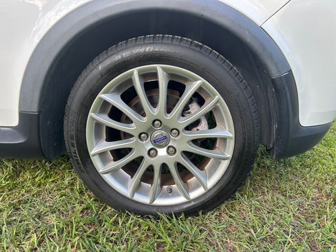 Used 2011 Volvo C30 image 12