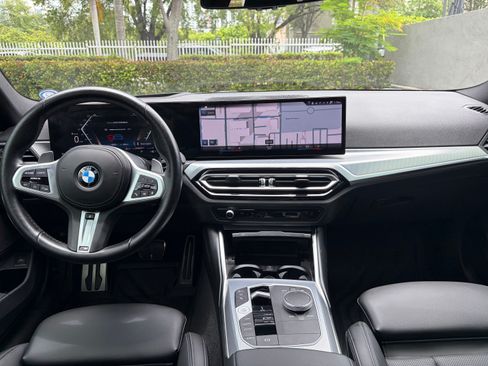 Used 2023 BMW M340i RWD image 11