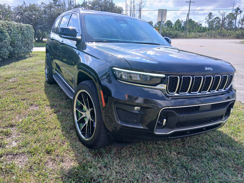 Used 2021 Jeep Grand Cherokee L Overland image 1