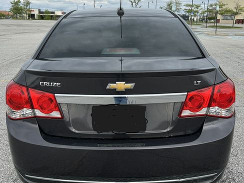 Used 2015 Chevrolet Cruze LT w/ Sun, Sound and Sport Package FWD image 15