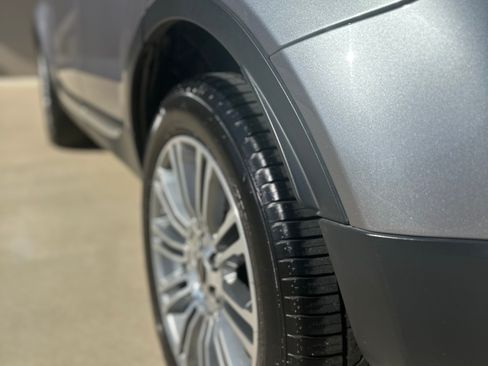 Used 2012 Land Rover Range Rover Evoque Prestige image 10