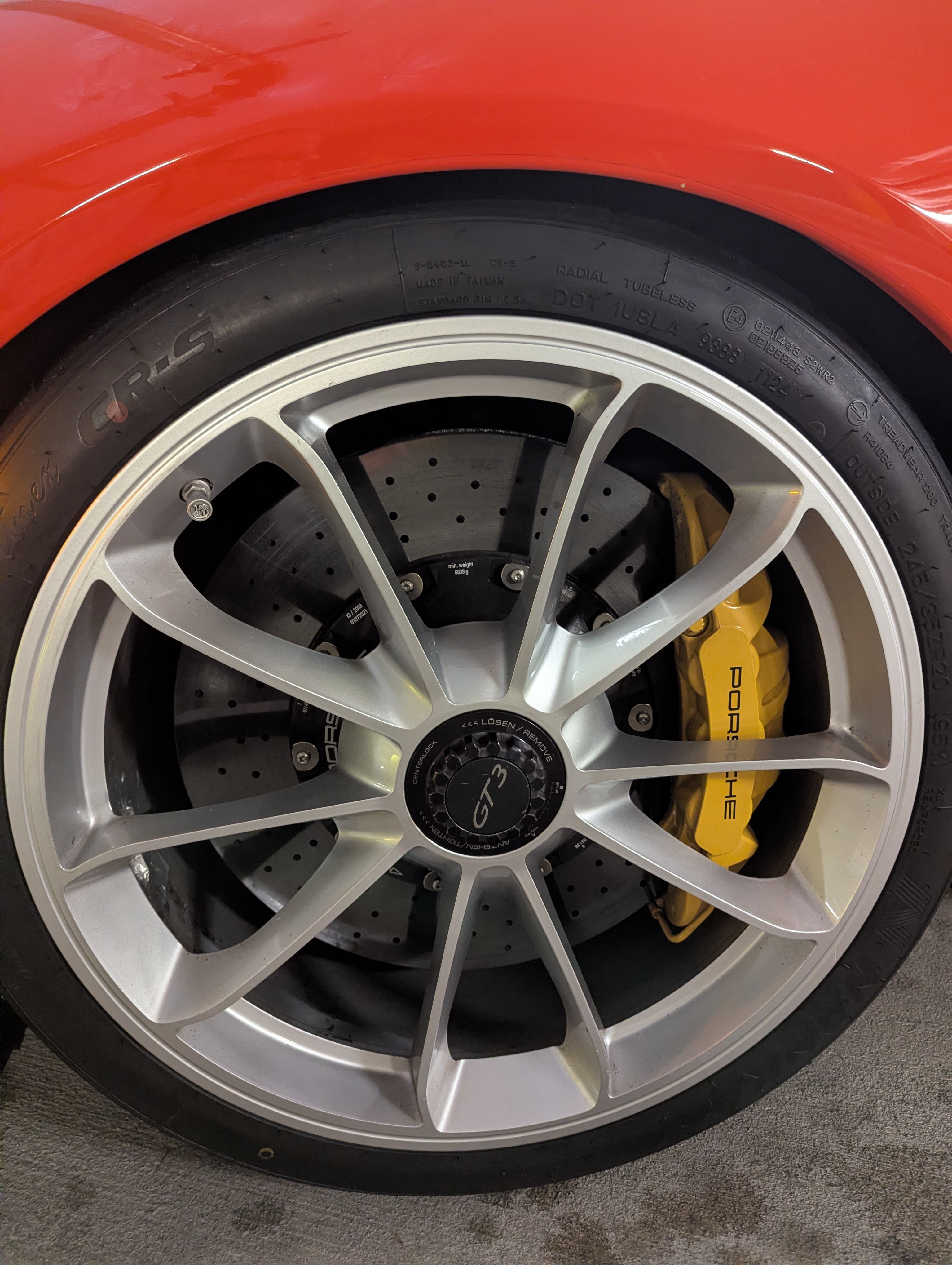 Used 2018 Porsche 911 GT3 RWD image 15