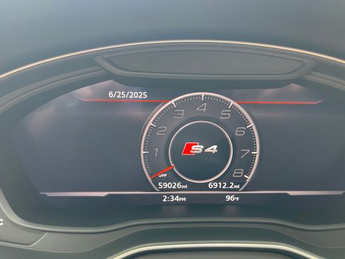 Used 2018 Audi S4 Premium Plus w/ Navigation Package image 27