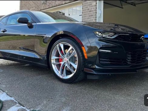 Used 2024 Chevrolet Camaro SS RWD image 8