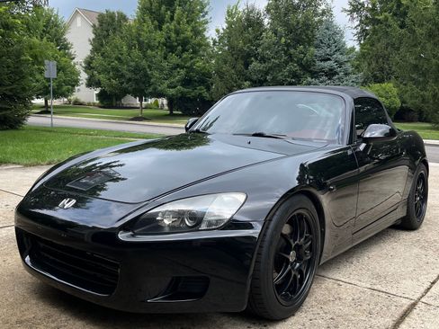 Used 2002 Honda S2000 image 1