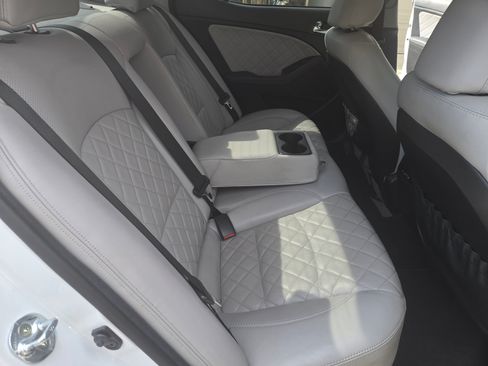 Used 2015 Kia Optima SX image 8