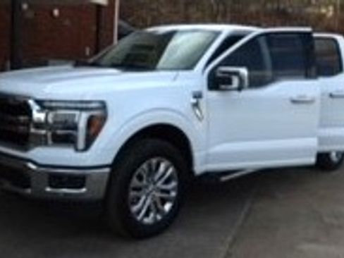 Used 2025 Ford F150 Lariat w/ Equipment Group 501A Mid image 1