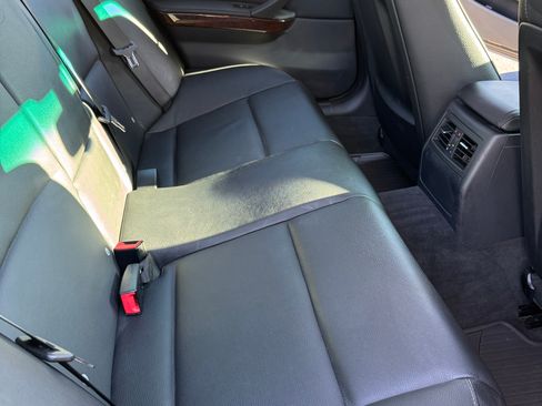 Used 2010 BMW 328i xDrive 328i xDrive Sedan 4D image 9