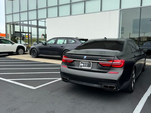 Used 2017 BMW M760i xDrive AWD/4WD image 19