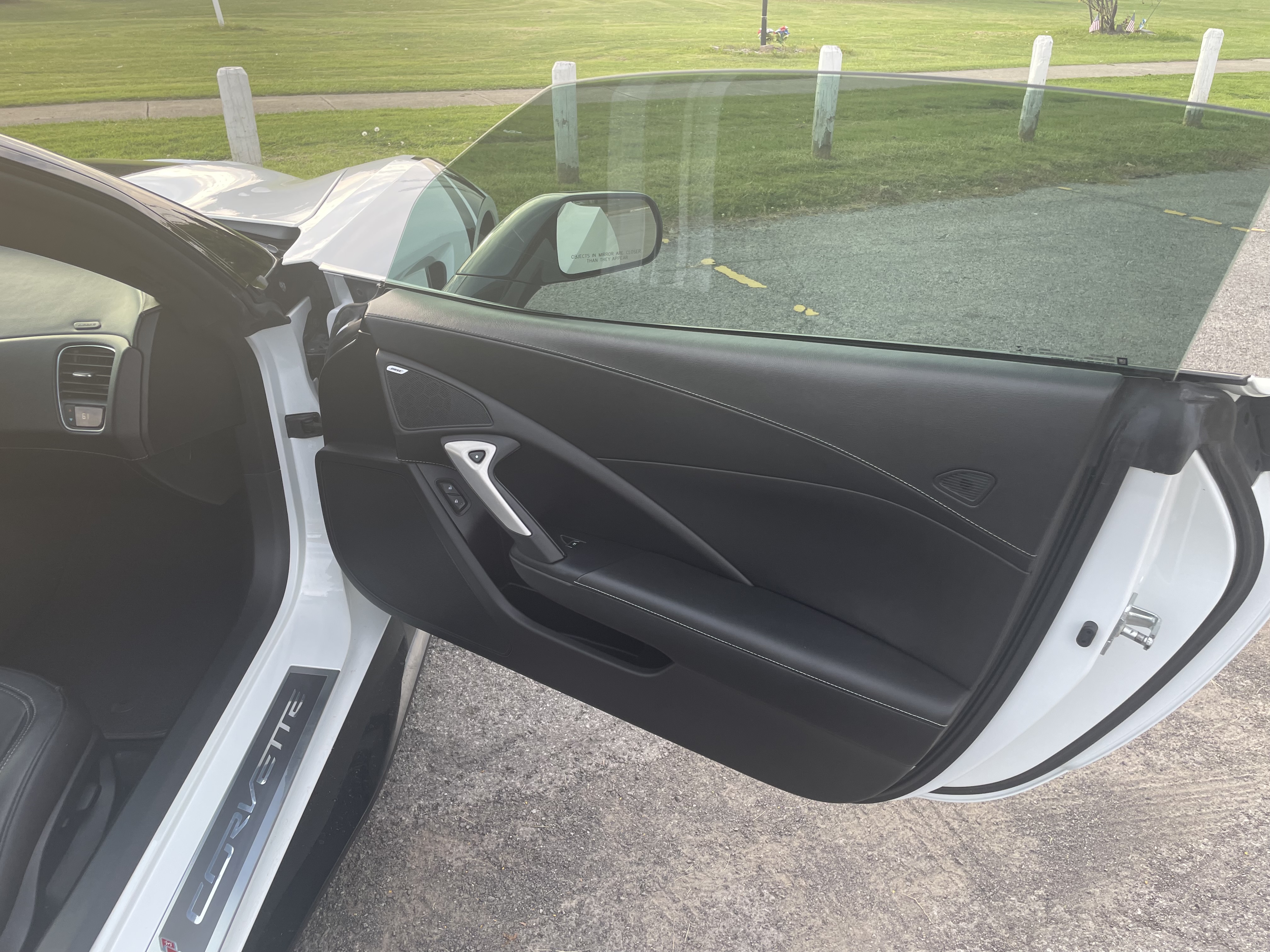 Used 2017 Chevrolet Corvette Stingray Coupe w/ Carbon Flash Badge Package RWD image 10
