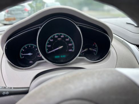 Used 2010 Chevrolet Malibu LS FWD image 9