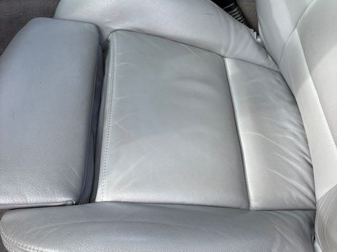 Used 2006 BMW 330Ci Convertible image 10