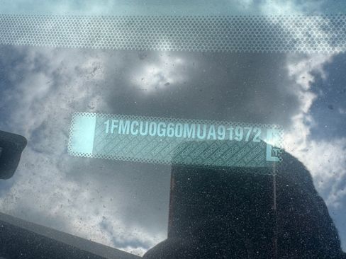 Used 2021 Ford Escape SE w/ Convenience Package image 1