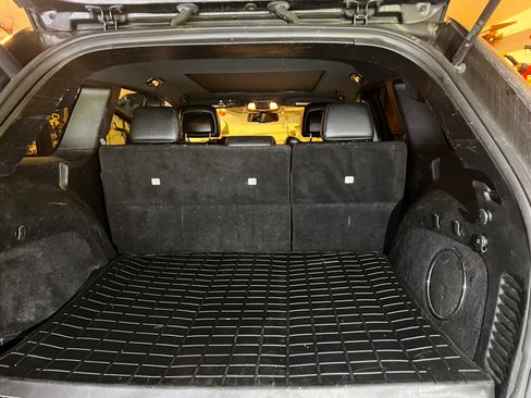 Used 2015 Jeep Grand Cherokee Overland image 17