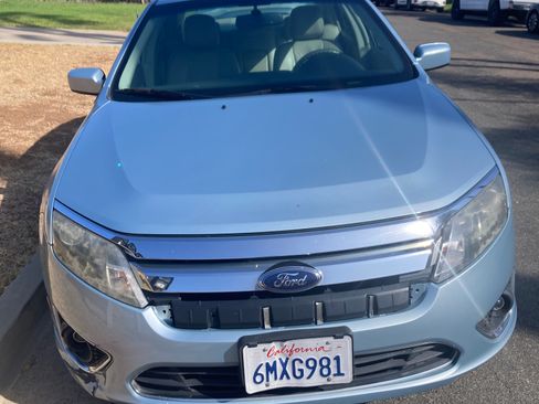 Used 2010 Ford Fusion Hybrid FWD image 1