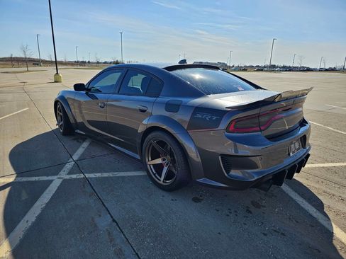Used 2020 Dodge Charger Scat Pack image 9