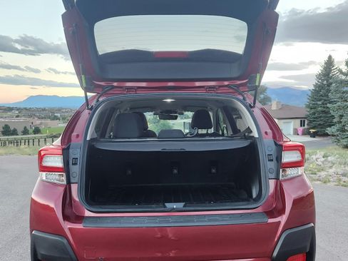Used 2018 Subaru Crosstrek 2.0i Premium w/ Eyesight System AWD/4WD image 16