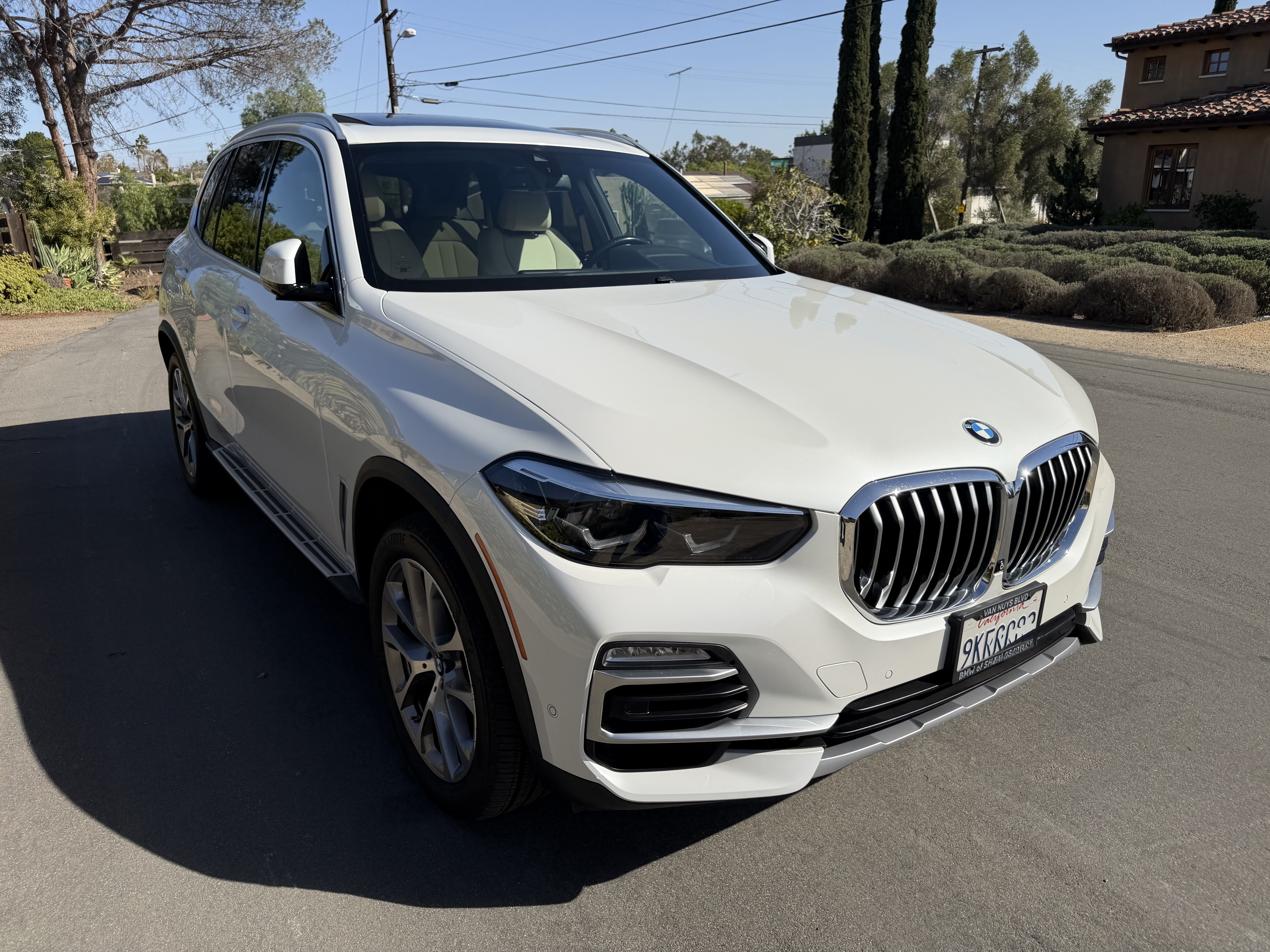Used 2020 BMW X5 xDrive40i w/ Convenience Package AWD/4WD image 1
