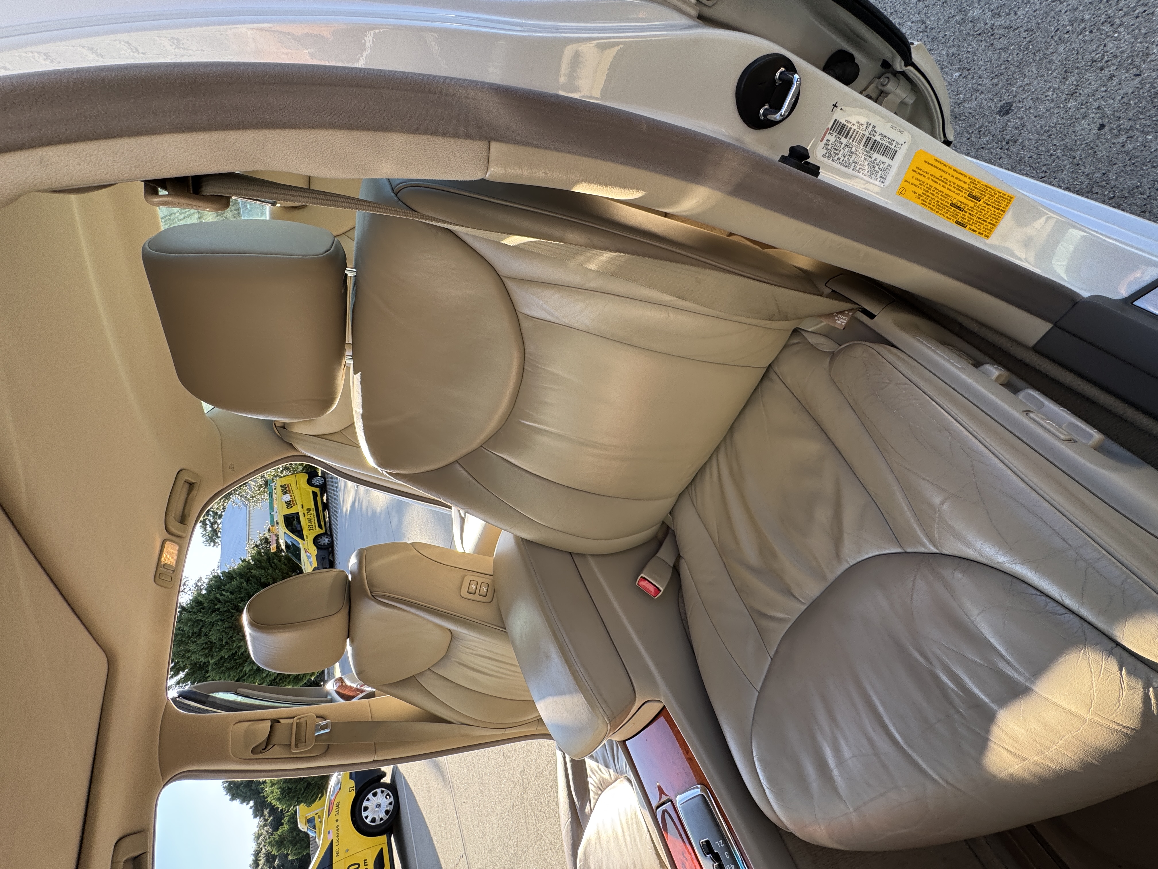 Used 2002 Lexus LS 430 RWD image 6