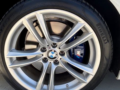 Used 2012 BMW 750Li RWD image 18
