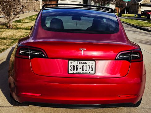 Used 2023 Tesla Model 3 Standard Range image 6