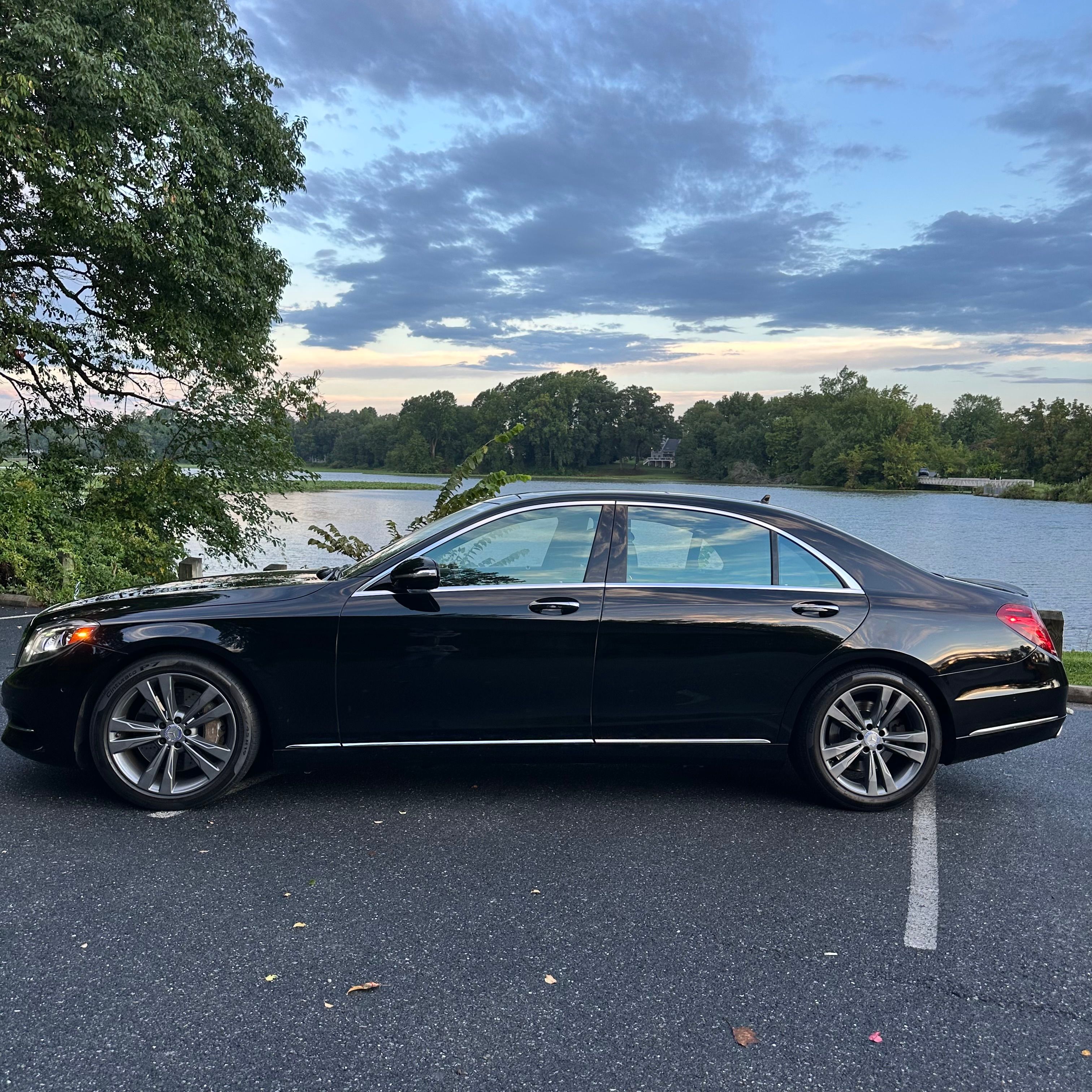 Used 2015 Mercedes-Benz S 550 4MATIC Sedan image 23