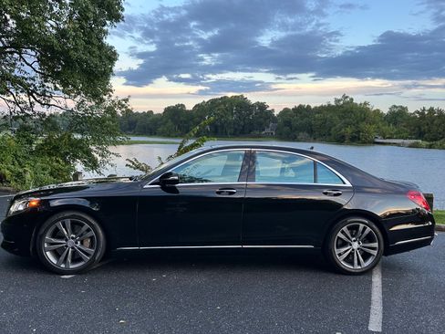 Used 2015 Mercedes-Benz S 550 4MATIC Sedan image 23