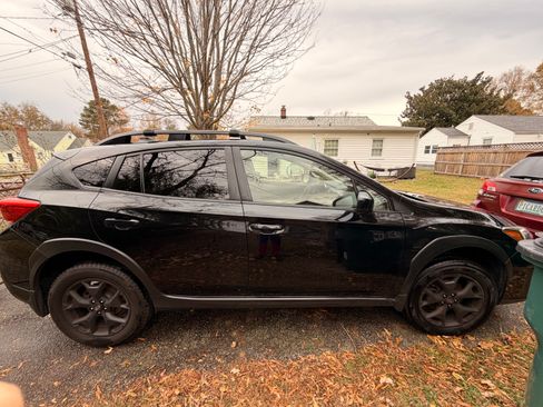 Used 2019 Subaru Crosstrek 2.0i Premium w/ Moonroof Package image 4
