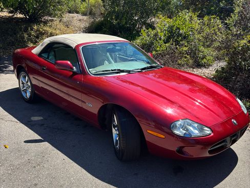 Used 1998 Jaguar XK8 Convertible RWD image 14