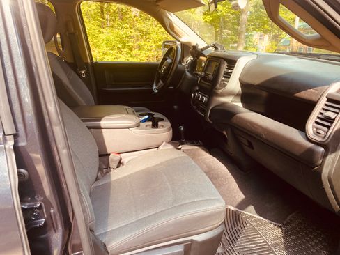 Used 2019 RAM 2500 Tradesman AWD/4WD image 6
