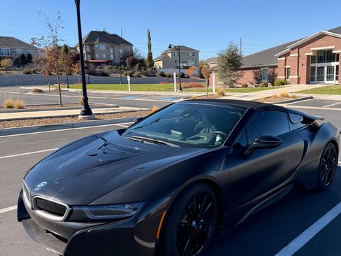 Used 2019 BMW i8 Roadster image 10