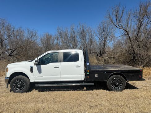Used 2019 Ford F250 XL w/ Power Equipment Group image 1