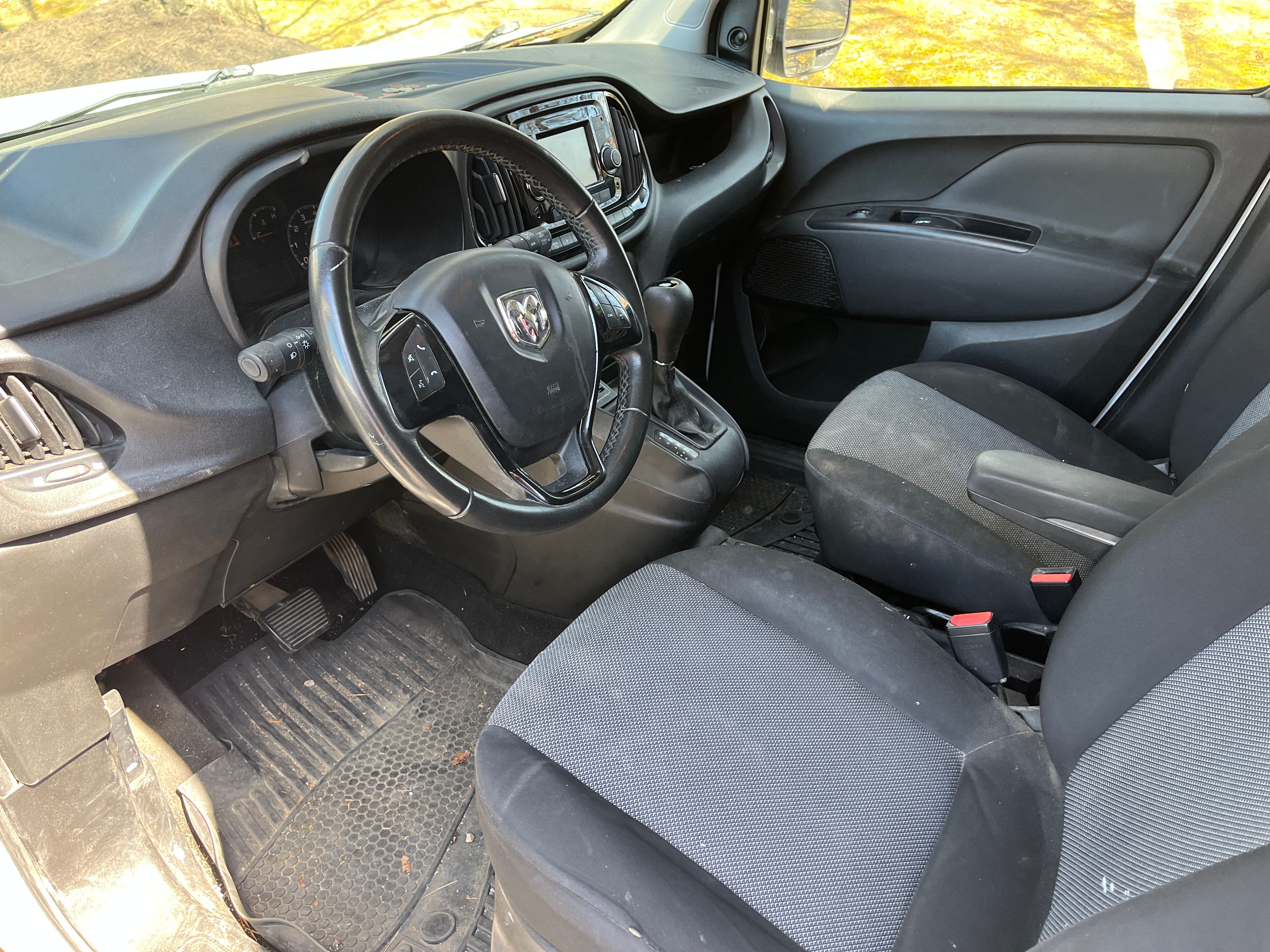 Used 2017 RAM ProMaster City Tradesman w/ Rear Back-up Camera Group FWD image 6