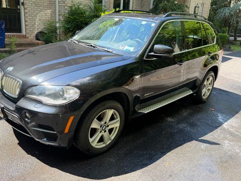 Used 2013 BMW X5 xDrive35d AWD/4WD image 2