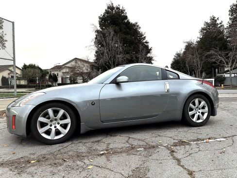 Used 2003 Nissan 350Z Enthusiast RWD image 1