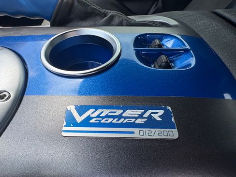 Used 2006 Dodge Viper SRT-10 w/ First Edition Group RWD image 8