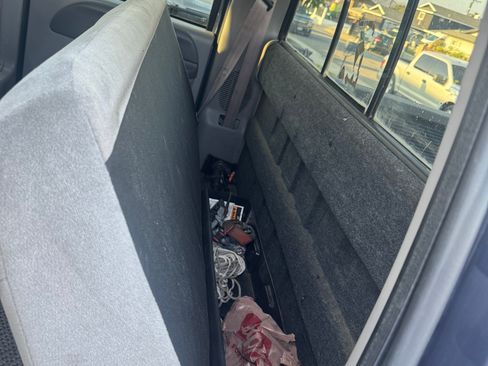 Used 2001 Ford F350 2WD Crew Cab Super Duty image 5