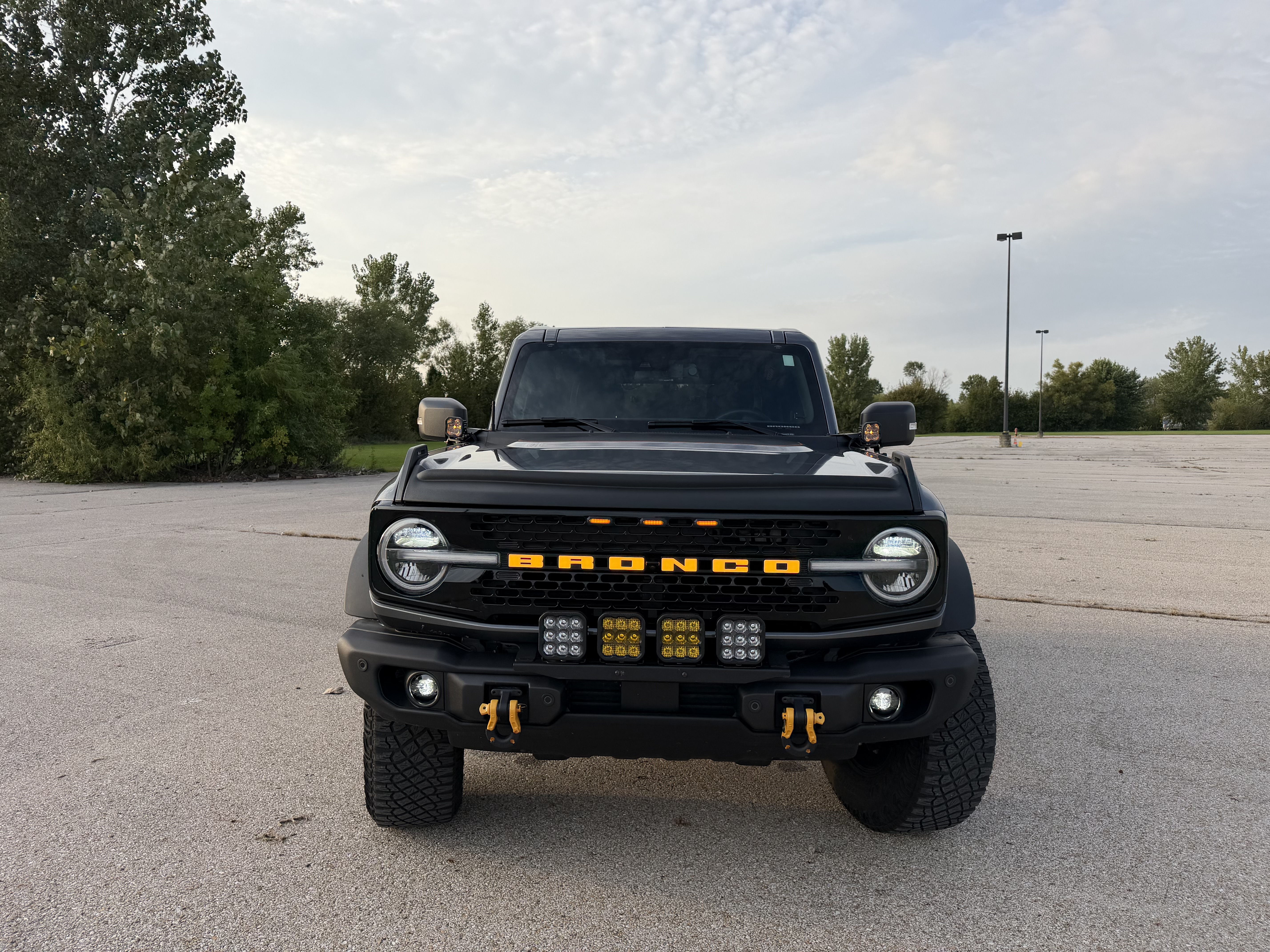 Used 2025 Ford Bronco Badlands AWD/4WD image 11